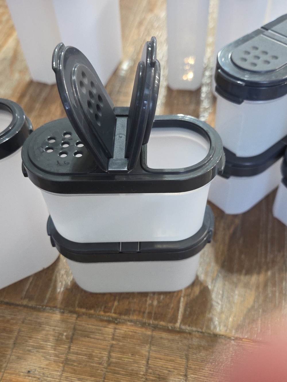 Tupperware Modular Mate Spice Shaker Set Stackable Home Storage & Organization - Picture 8 of 10